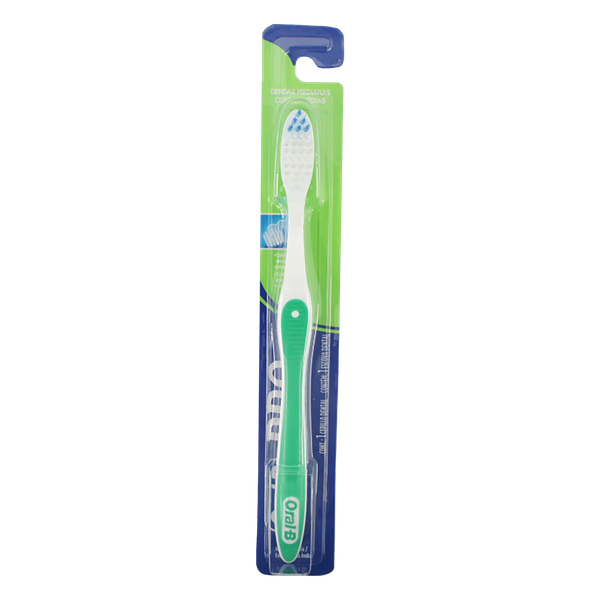 Escova Dental Oral-B Pro Regular
