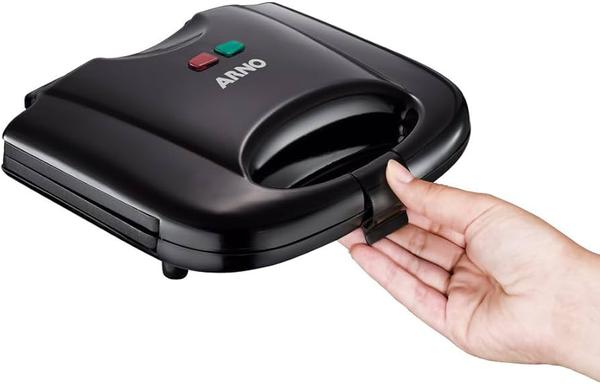 SANDUICHEIRA ARNO PT 220V 01 UND