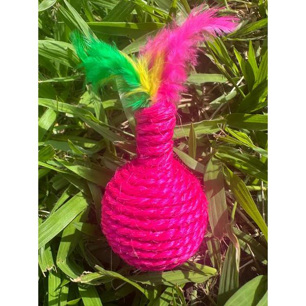 BRINQUEDO PARA GATO DE JUTA + PENA COM CATNIP 15CM