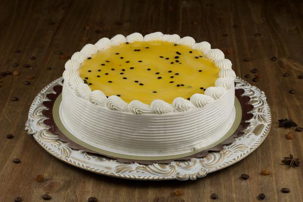 BOLO CONFEITADO KG MARACUJA