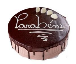 BOLO FAVORI CHOCOLATE PARABÉNS 1KG