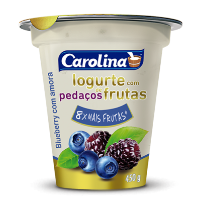 IOGURTE CAROLINA COM PEDAÇOS DE BLUEBERRY E AMORA 100G
