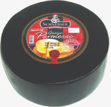 Queijo Parmesão Schneider Preto Kg
