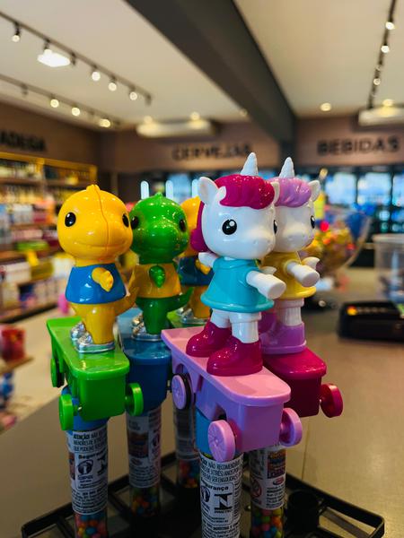 BICHOS RADICAIS DINOSSAURO E UNICORNIO