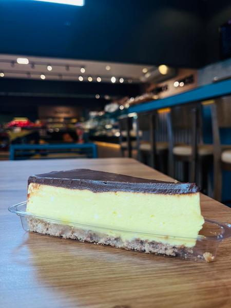 FATIA DE TORTA DE MARACUJA