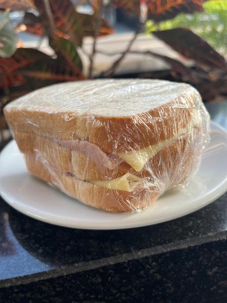 MISTO FRIO COM SALAME