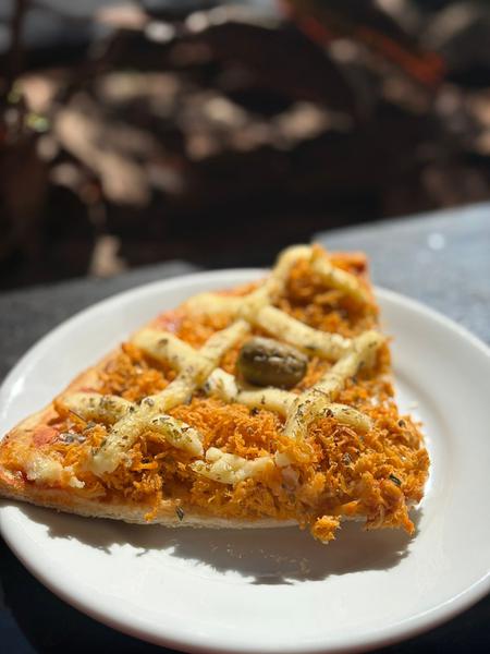 PEDAÇO PIZZA DE FRANGO