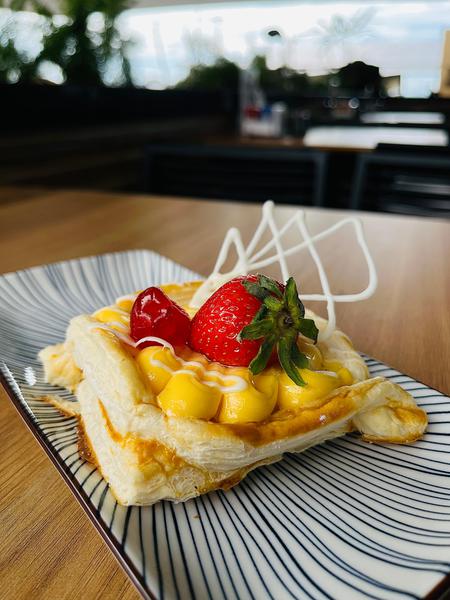 TORTINHA FOLHADA DE CREME