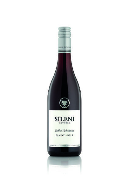 VINHO NZ CELLAR SELECTION PINOT NOIR HAW BAY 750ML