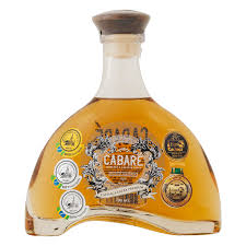 Cachaça Extra Premium 15 Anos Cabaré Garrafa 700ml
