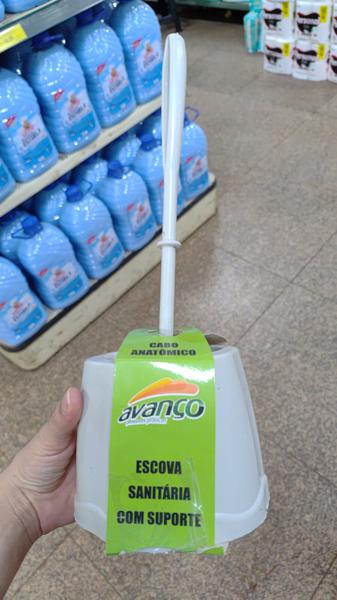 ESCOVA SANITARIA  AVANÇO COM SUPORTE
