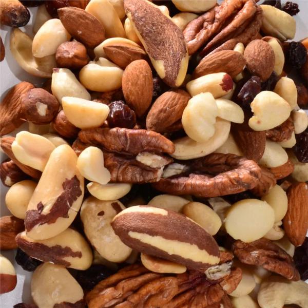 MIX AMENDOIM E CASTANHA 50GR