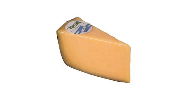 QUEIJO PARMESAO NACON CASCA NEGRA 200g