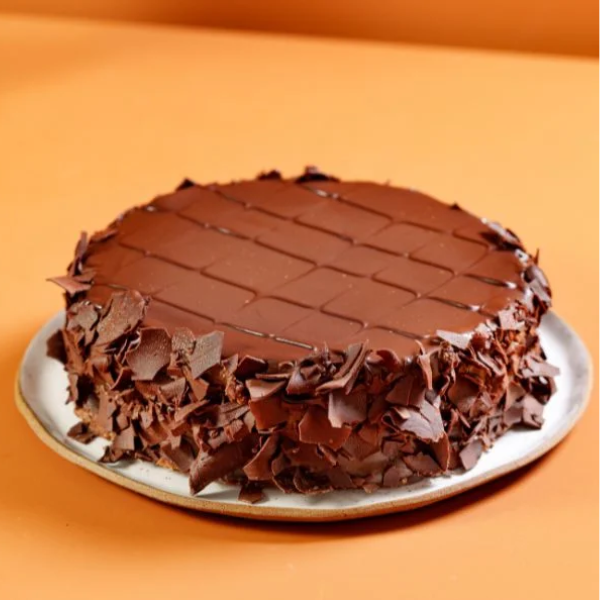 TORTA ATELIER BRIGADEIRO COM RASPAS