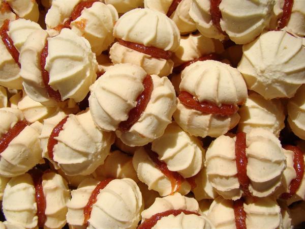 BISCOITO VOVÓ LURDINHA 100g GOIABINHA