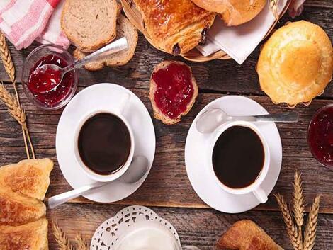 ☕️ 🍞Chá da Tarde: Um Brinde às Memórias
