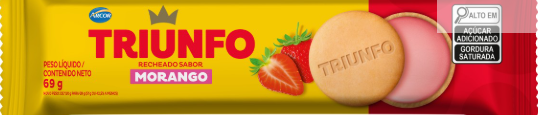 BISCOITO TRIUNFO RECHEADO MORANGO 69G