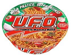 MACARRÃO INSTANTÂNEO NISSIN YAKISSOBA U.F.O. TOMATE 95G