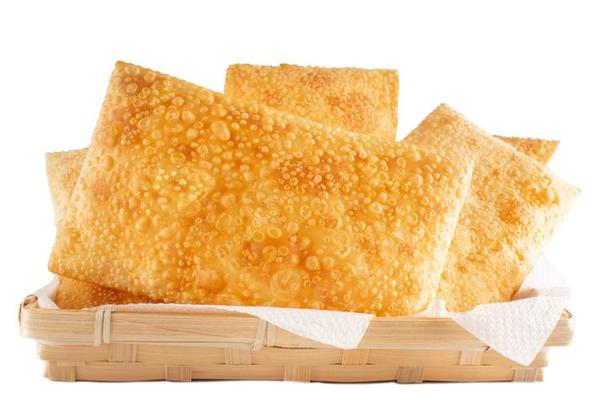 PASTEL DE PIZZA JEITO CASEIRO GRANDE