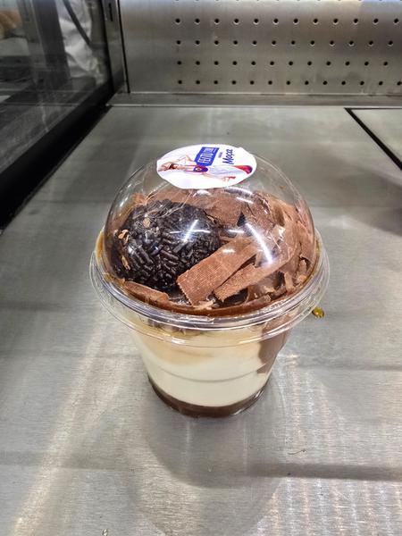 MOUSSE DE CHOCOLATE UN