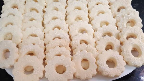 BISCOITO CASEIRO SEQUILHO DE COCO 160G