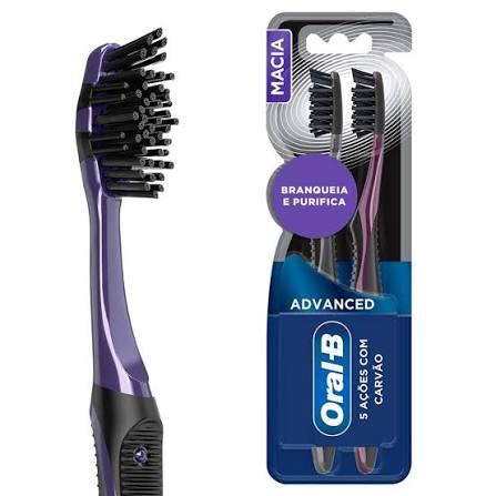 ESCOVA DENTAL 2UN ORAL B 3D WHITE CARVAO MACIA