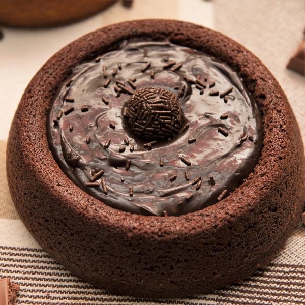 BOLO PISCINA BRIGADEIRO UN