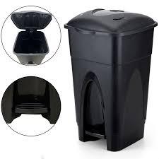 LIXEIRA COM PEDAL INJEPLASTEC 17L PRETA