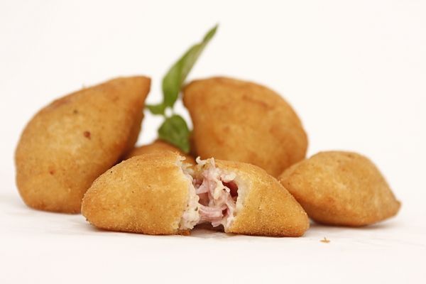 RISOLES DE PIZZA UN