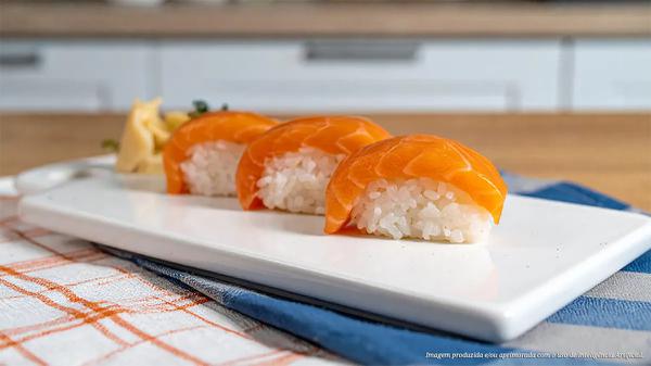 NIGUIRI SPP SALMAO