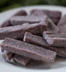 DOCE NETINHOS BANANINHA 30G