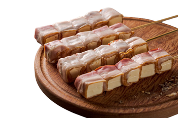 AÇOUGUE - ESPETINHO QUEIJO COALHO E BACON (KG) 