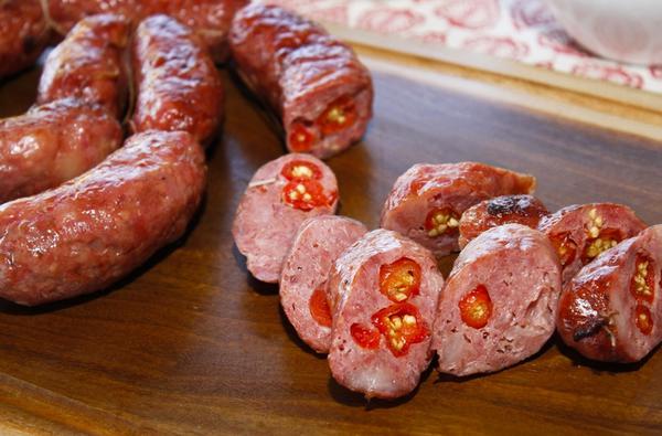 AÇOUGUE - LINGUICA PIMENTA BIQUINHO PETTY (KG) 
