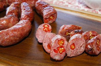 AÇOUGUE - LINGUICA PIMENTA BIQUINHO PETTY (KG) 