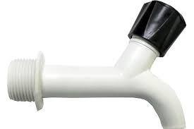 TORNEIRA PLASTICA PARA TANQUE 3/4" 