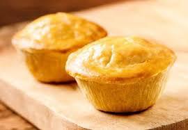 TORTA CAPRI RECHEADA 600GR SABORES