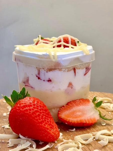 Bolo Pote Morango Kg