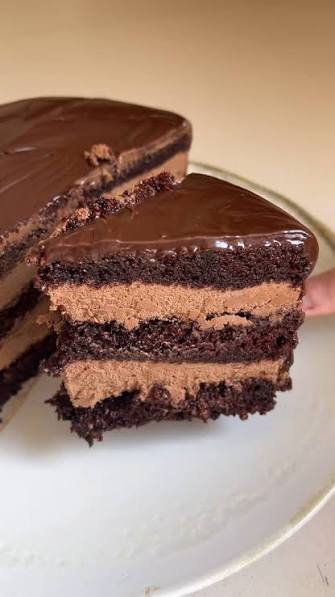 BOLO CREMOSO CHOCOMOUSSE kg