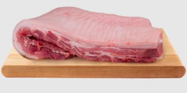 CARNE SUINA COSTELA COM PELE
