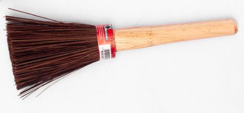 VASSOURINHA PIA PIACAVA TREVO