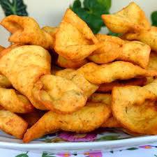 Calça Rasgada Salgada Kg