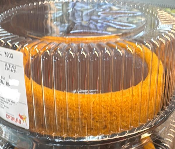 BOLO PISCINA CENOURA C/ COBERTURA CHOCOLATE  UN