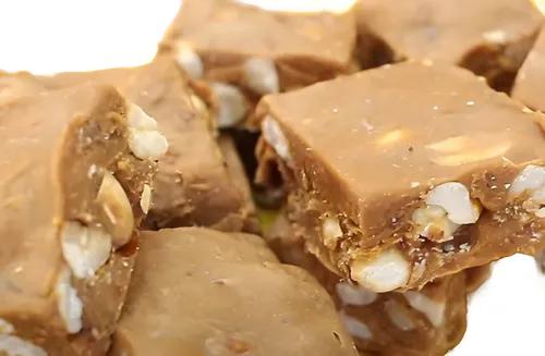 DOCE DE LEITE IMPERIAL COM AMENDOIM BDJ 400G