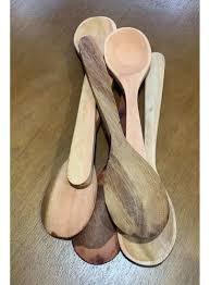 COLHER ARTESANAL DE EUCALIPTO PP