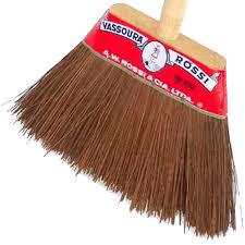 VASSOURA DE PIAÇAVA CHAPA ROSSI