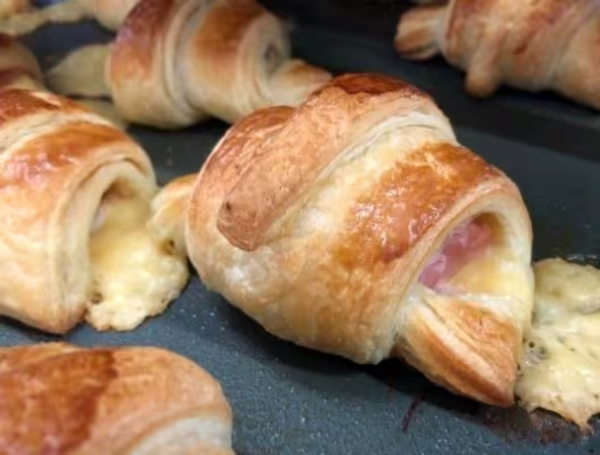 CROISSANT DE PRESUNTO E QUEIJO 140G CASA DO PÃO