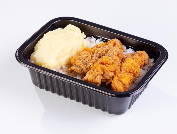 ISCA DE CARNE EMPANADA COM PURE DE BATATA 300G CORADA