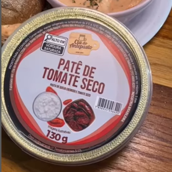 PATÊ DE QUEIJO CREMOSO E TOMATE SECO 130G CIA DO ANTEPASTO