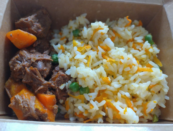 PICADINHO DE CARNE COM ARROZ COLORIDO 300G PRATO SAÚDE