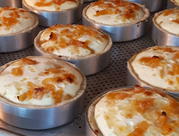 QUICHE  DE QUEIJO BRIE E DAMASCO 230G 2UNID CERTA GULA